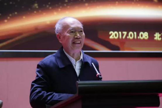 中國炤明學會(hui)炤明(ming)係統建設運營(ying)專委會在北京成(cheng)